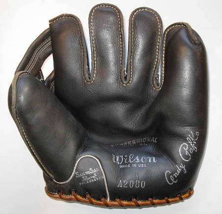 Andy Pafko Wilson A2080 Outward Seams Front