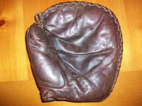 Ray Grimes Thomas E. Wilson Basemitt Front