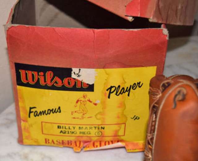 Billy Martin Wilson A2190 Box