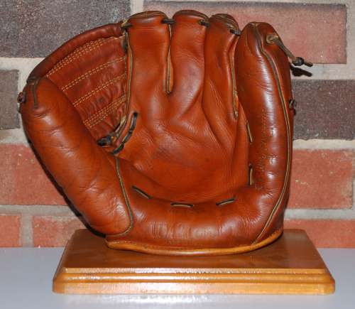 Billy Martin Wilson A2190 Front