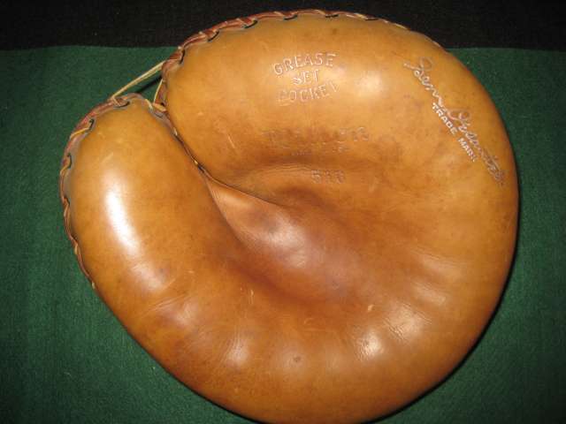 Gene Desautels Wilson 510 Front