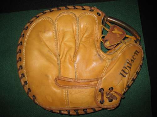 Gus Triandos Wilson A2574 Back