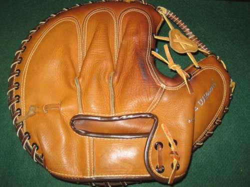 Joe Garagiola Wilson A2542 Back