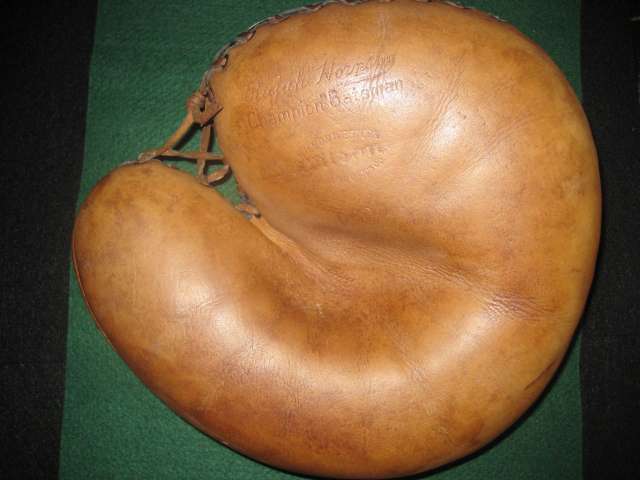Rogers Hornsby Wilson 950 Front