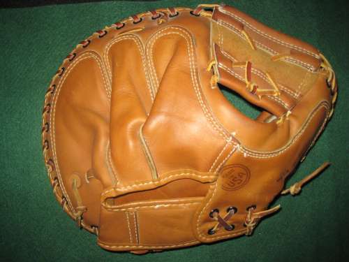 Smoky Burgess Wilson A2564 Back