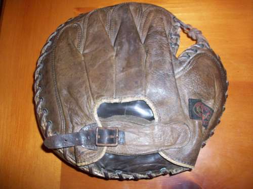 Thomas E. Wilson Catchers Mitt Back