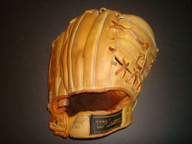 Early Wynn Wilson A2024 Back