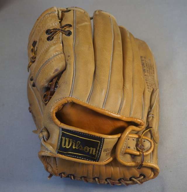 Lefty Gomez Wilson Personal Model Back