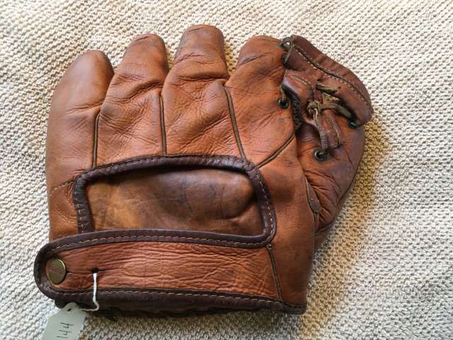 Luke Appling Wilson 654 Back