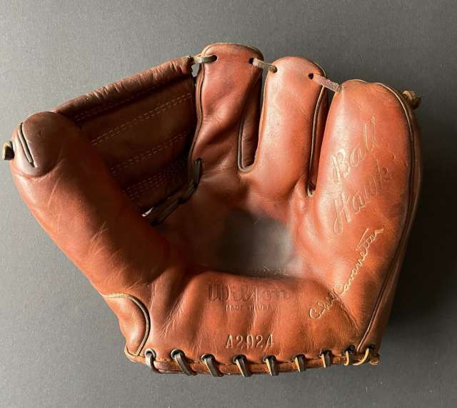 Phil Cavaretta Wilson A2924 Front