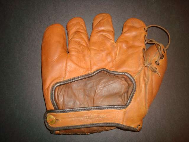 Rajah Hornsby Wilson 970 Champion Batsman Back