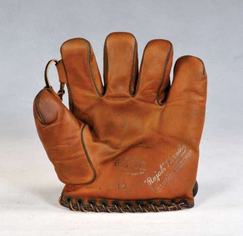 Rajah Hornsby Wilson 972 Front