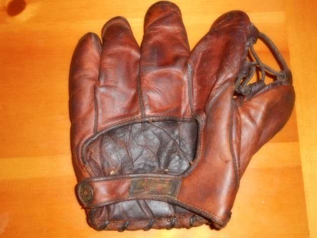 Thomas E. Wilson 602M Back 