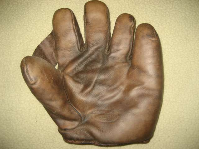 Thomas E. Wilson 608S Front