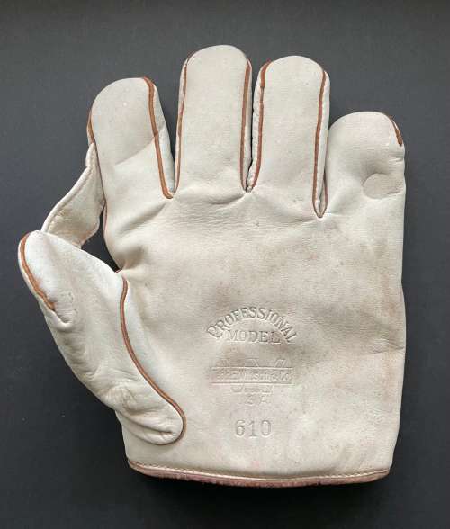 Thomas E. Wilson 610 Front