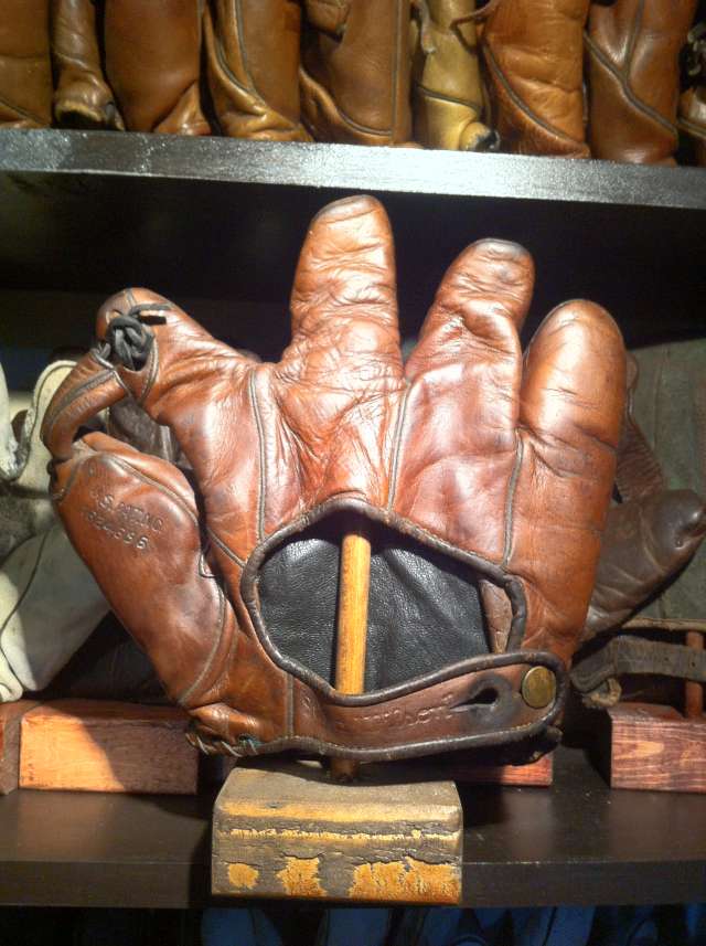 Travis Jackson Wilson 608 Lefty Back