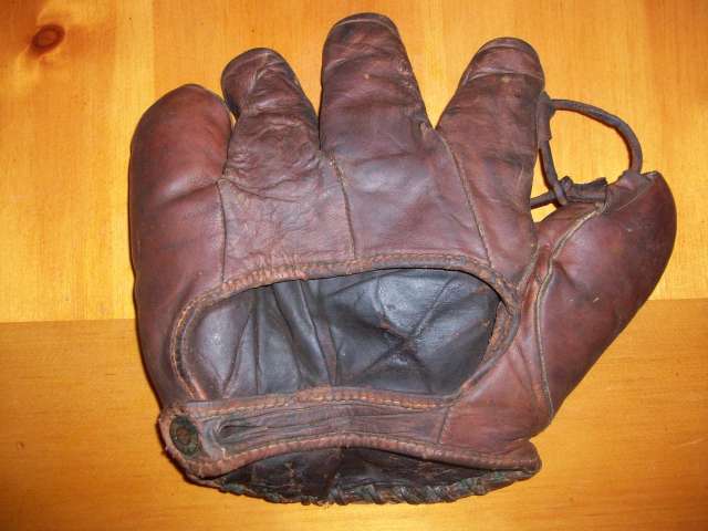 Virgil Barnes Wilson-Western 631 Back