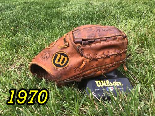 1970 Wilson A2000 Back