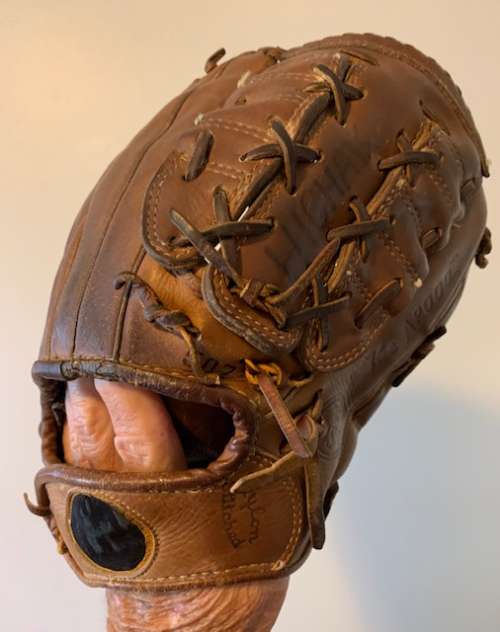 Wilson A2000 6 Back