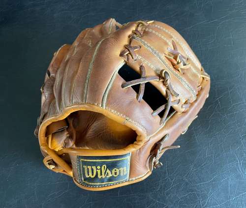 1958 Wilson A2000 Back