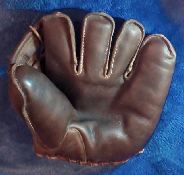 Wilson A2080 Front