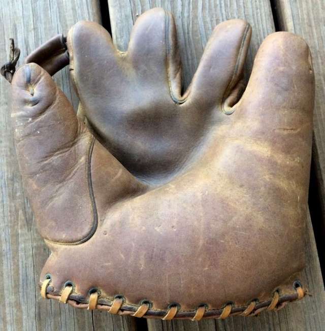 Wilson Extended Pocket Front