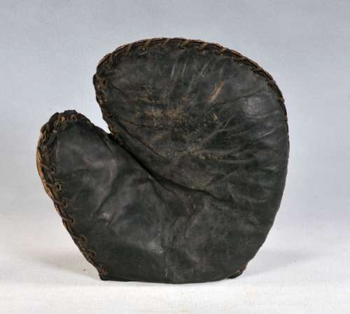 Winchester Black Basemitt Front
