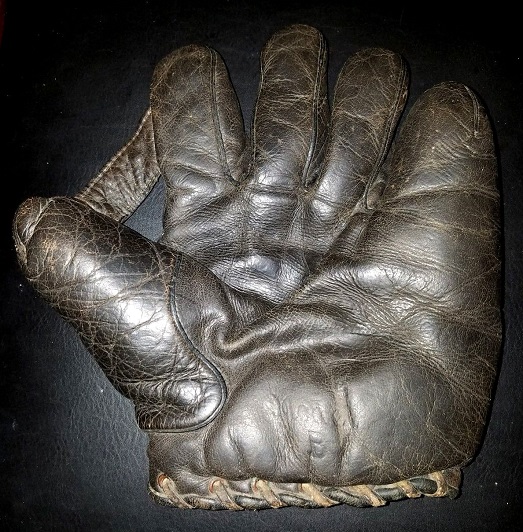 Victor, Wright & Ditson FBA 1 Inch Web Front