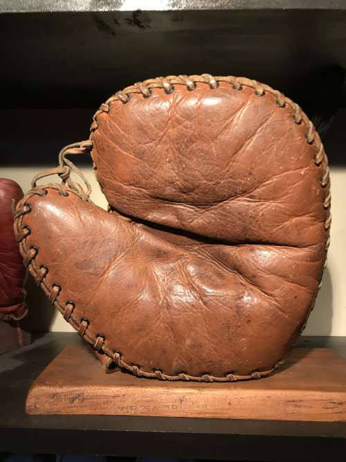 XAC Basemitt Front
